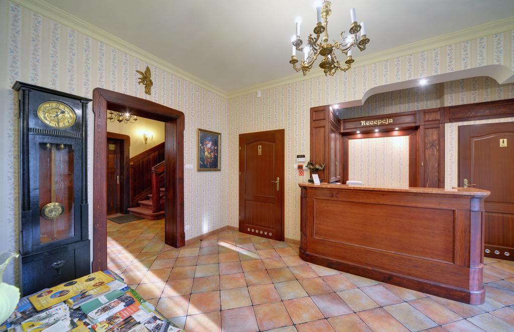 שצ'קלארסקה פוראובה Hotel Magnes מראה חיצוני תמונה