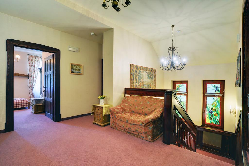 שצ'קלארסקה פוראובה Hotel Magnes מראה חיצוני תמונה