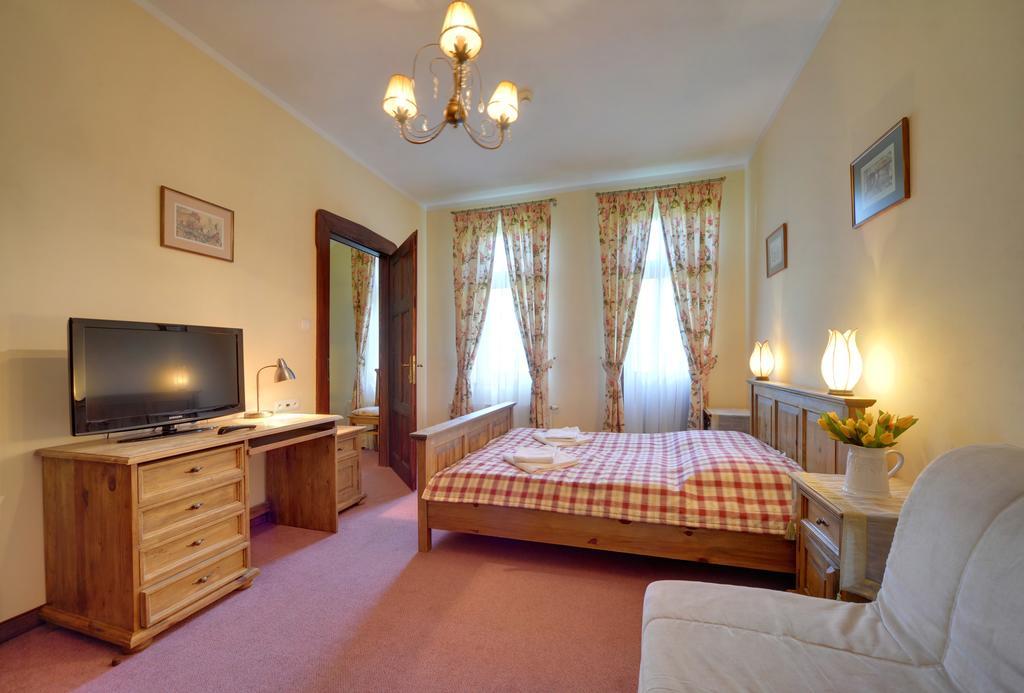 שצ'קלארסקה פוראובה Hotel Magnes מראה חיצוני תמונה