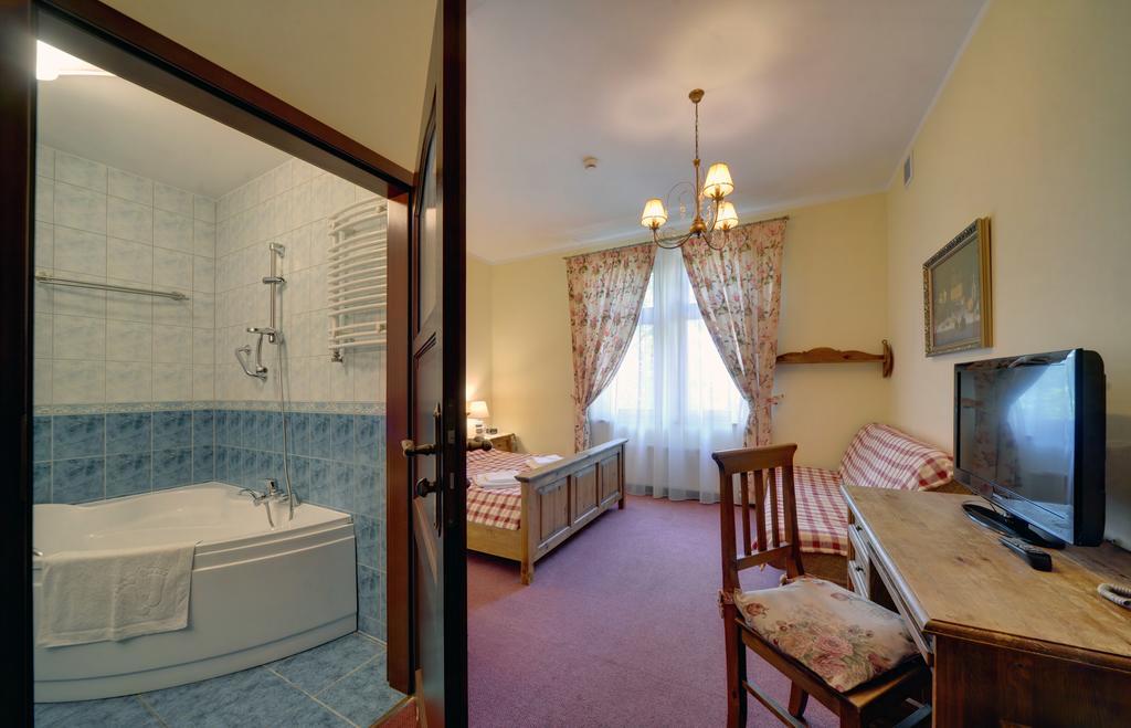 שצ'קלארסקה פוראובה Hotel Magnes מראה חיצוני תמונה